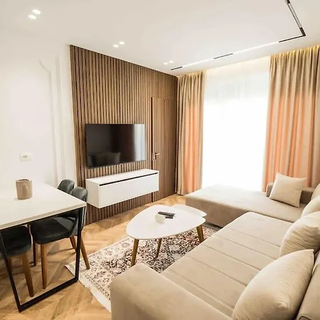 아파트 Escape Luxury 1 Shëngjin
